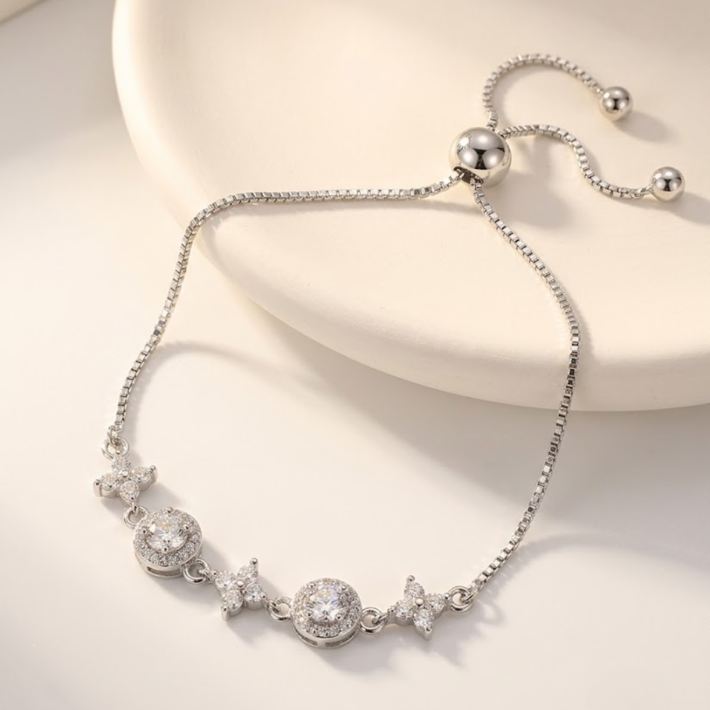 Clover Lumière Adjustable Bracelet