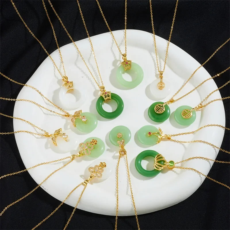 Chinese Style Classic Green Circle Stone Pendant Necklaces for Women Elegant Accessories Collar Jewelry Gifts for Friends